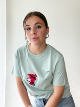 Load image into Gallery viewer, T-Shirt Encheart Sage